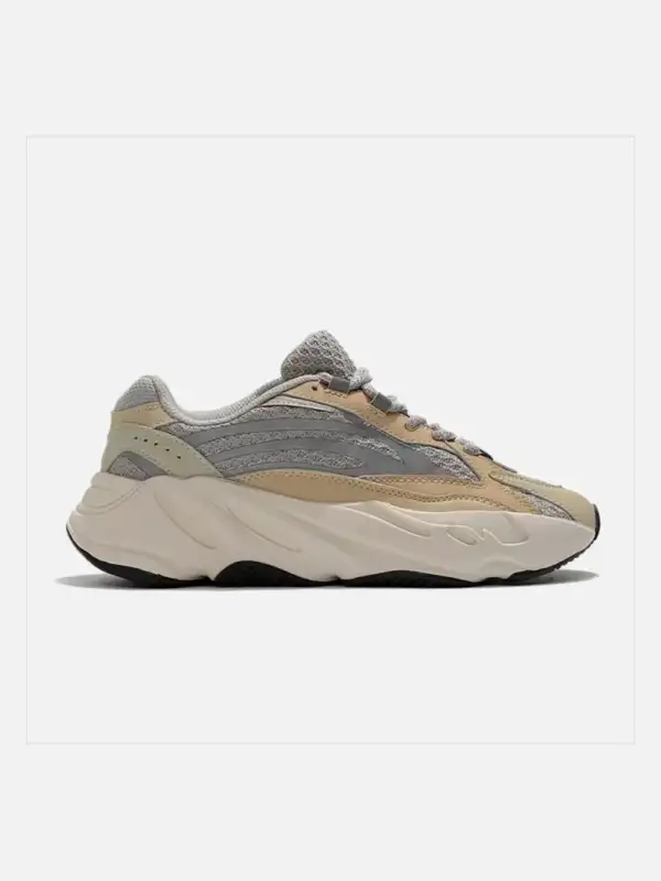 Yeezy 700