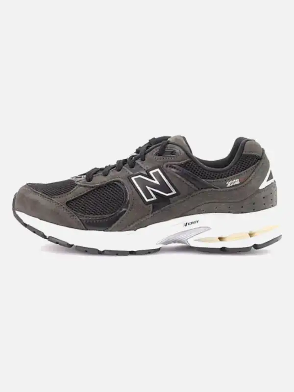 NB 2002 R
