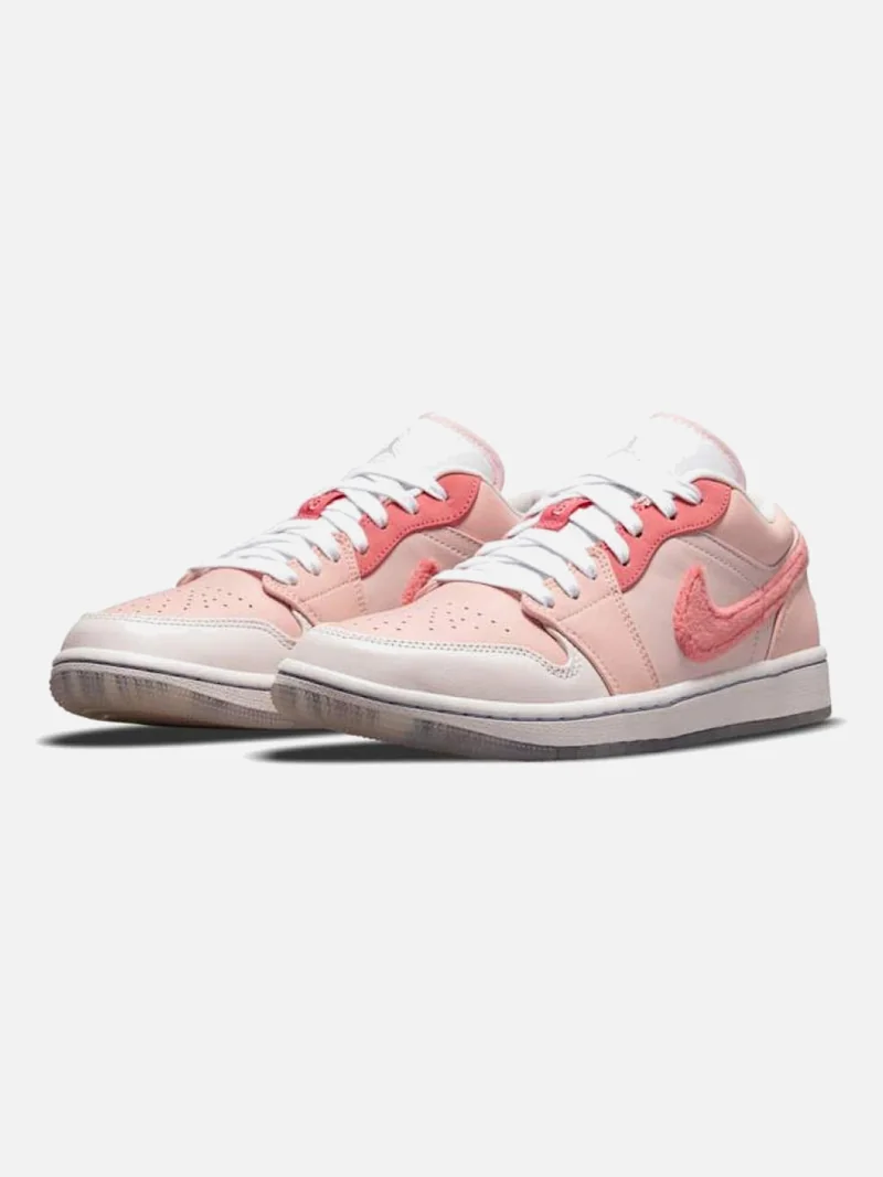 Air Jordan 1 Low - Image 3