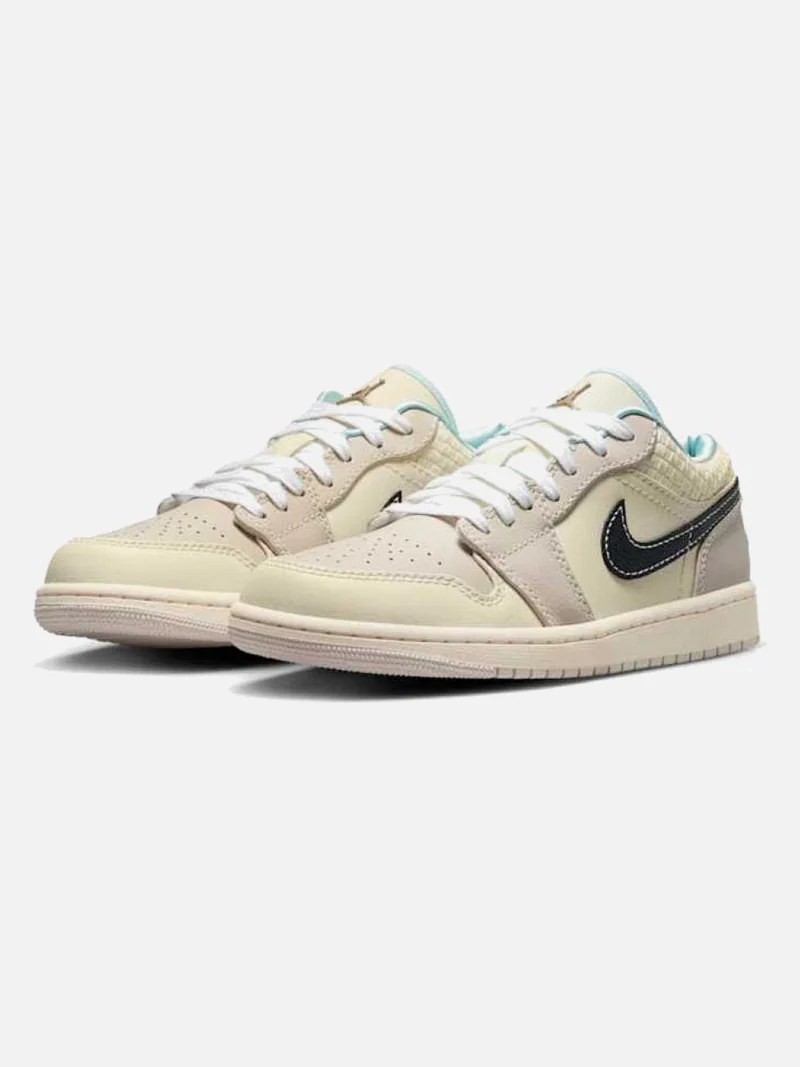 Air Jordan 1 Low - Image 2